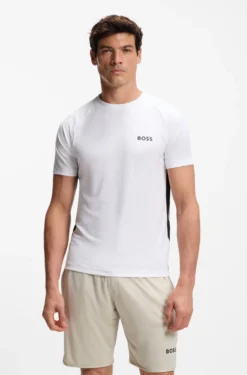 Slim-fit T-shirt in four-way stretch fabric