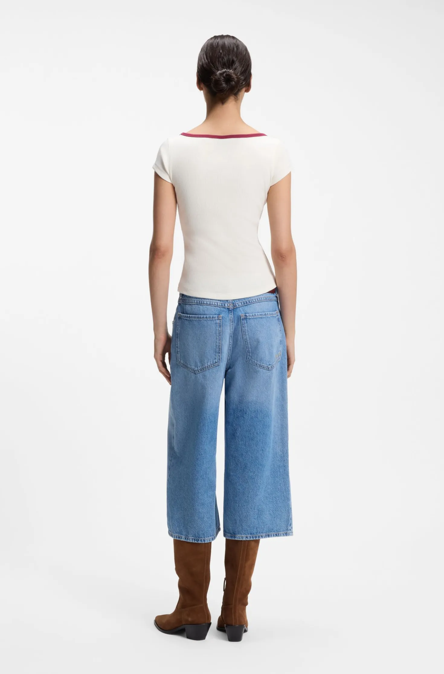 Slim-fit T-shirt in stretch cotton with slogan print
