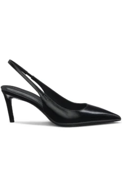 Slingback pumps in patent leather