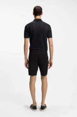 Stretch-cotton shorts in a modern fit