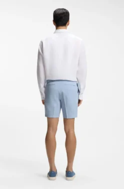 Stretch-cotton shorts in a modern fit