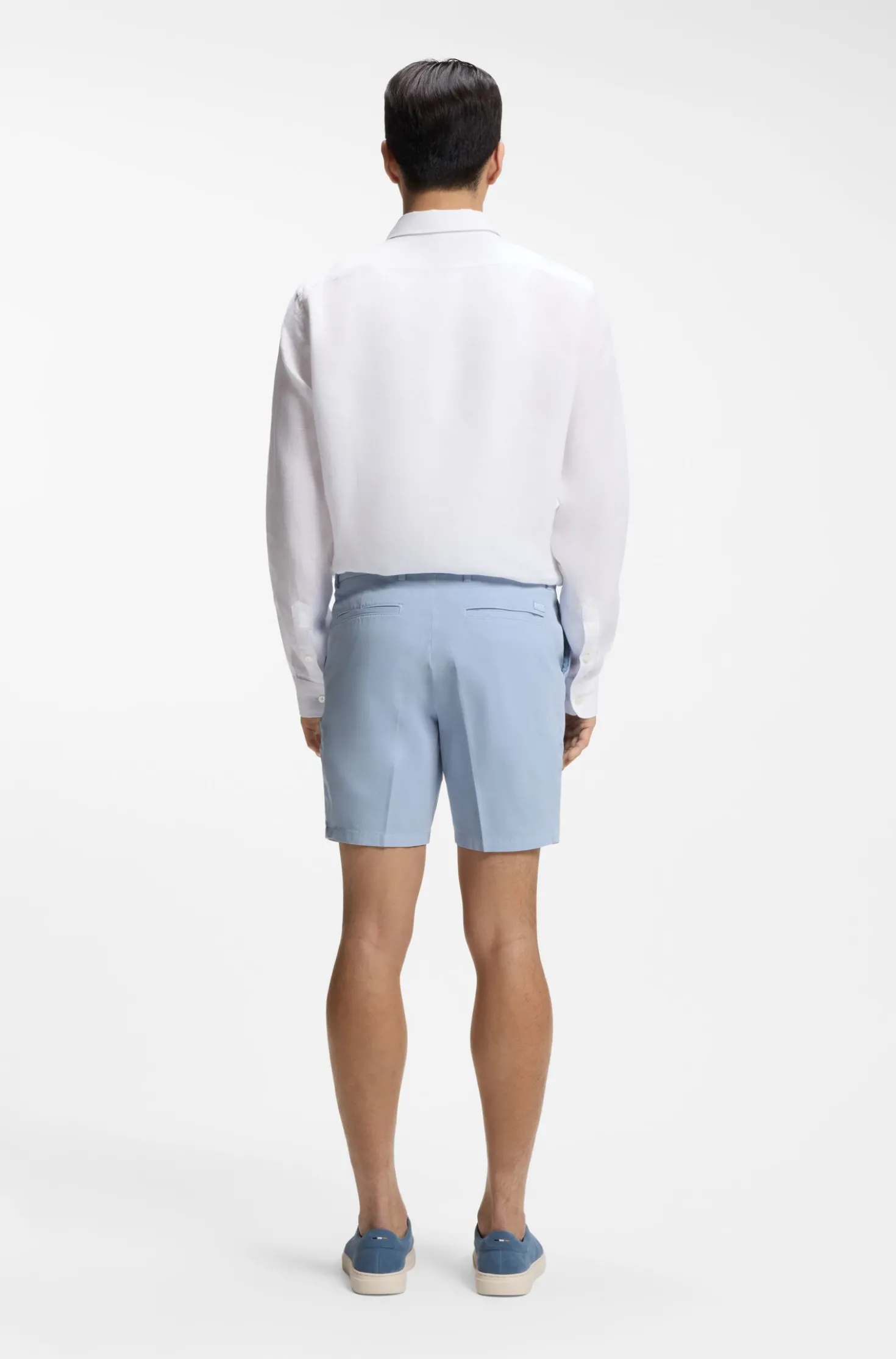 Stretch-cotton shorts in a modern fit