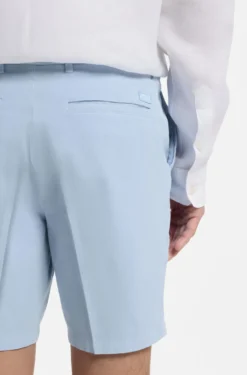 Stretch-cotton shorts in a modern fit
