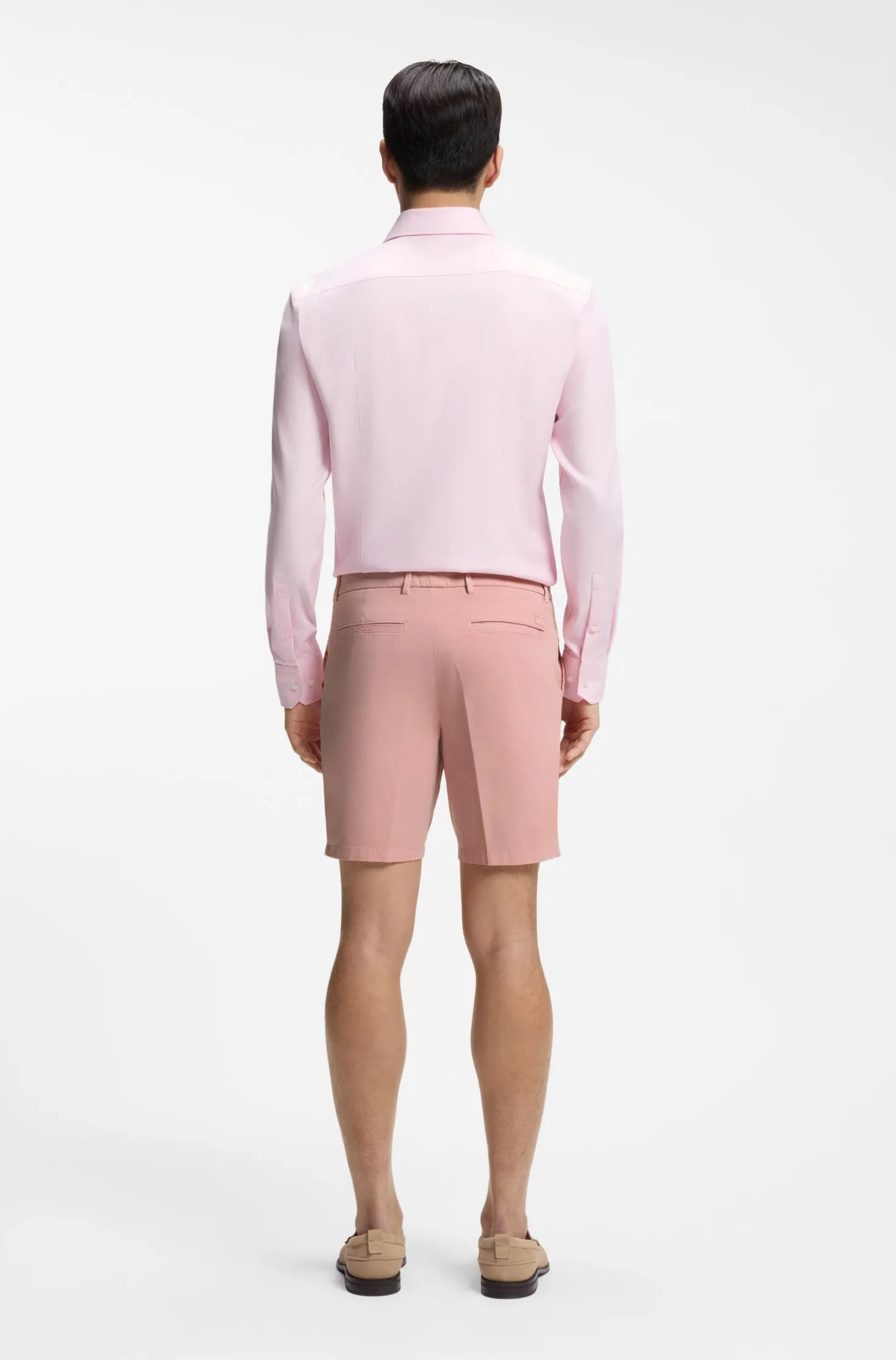 Stretch-cotton shorts in a modern fit