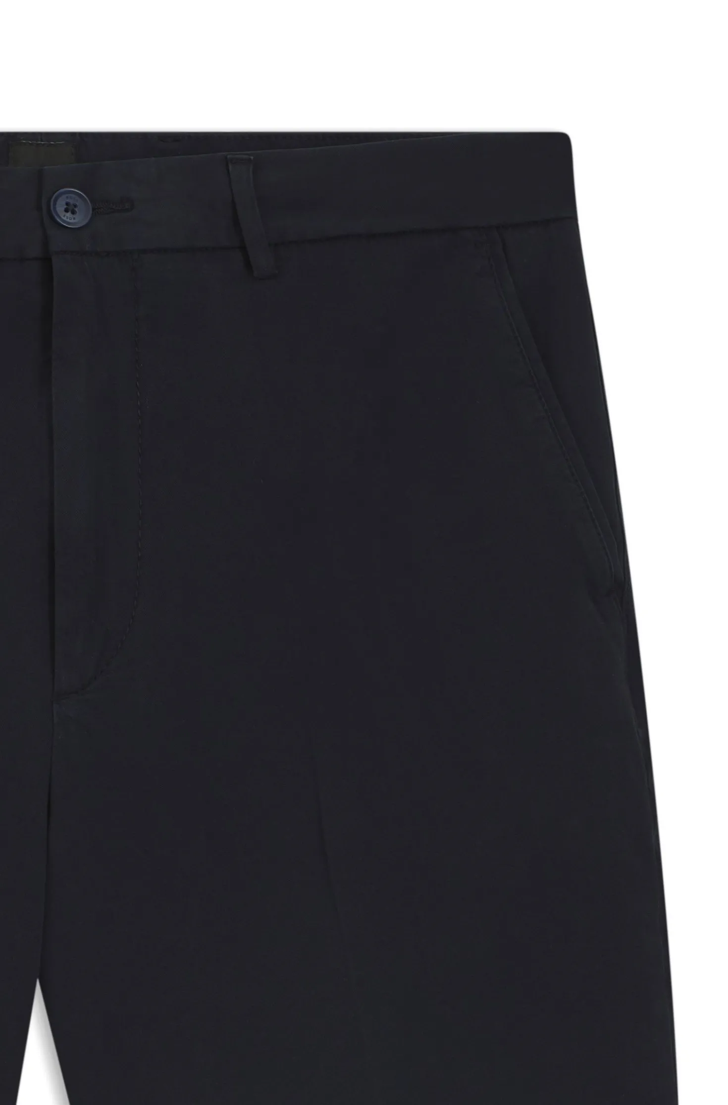 Stretch-cotton shorts in a modern fit