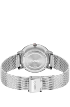 #Style 3H green-dial watch with mesh bracelet