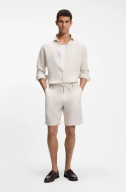 Tapered-fit shorts in linen