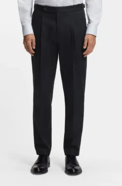 Tapered-fit trousers in stretch cotton