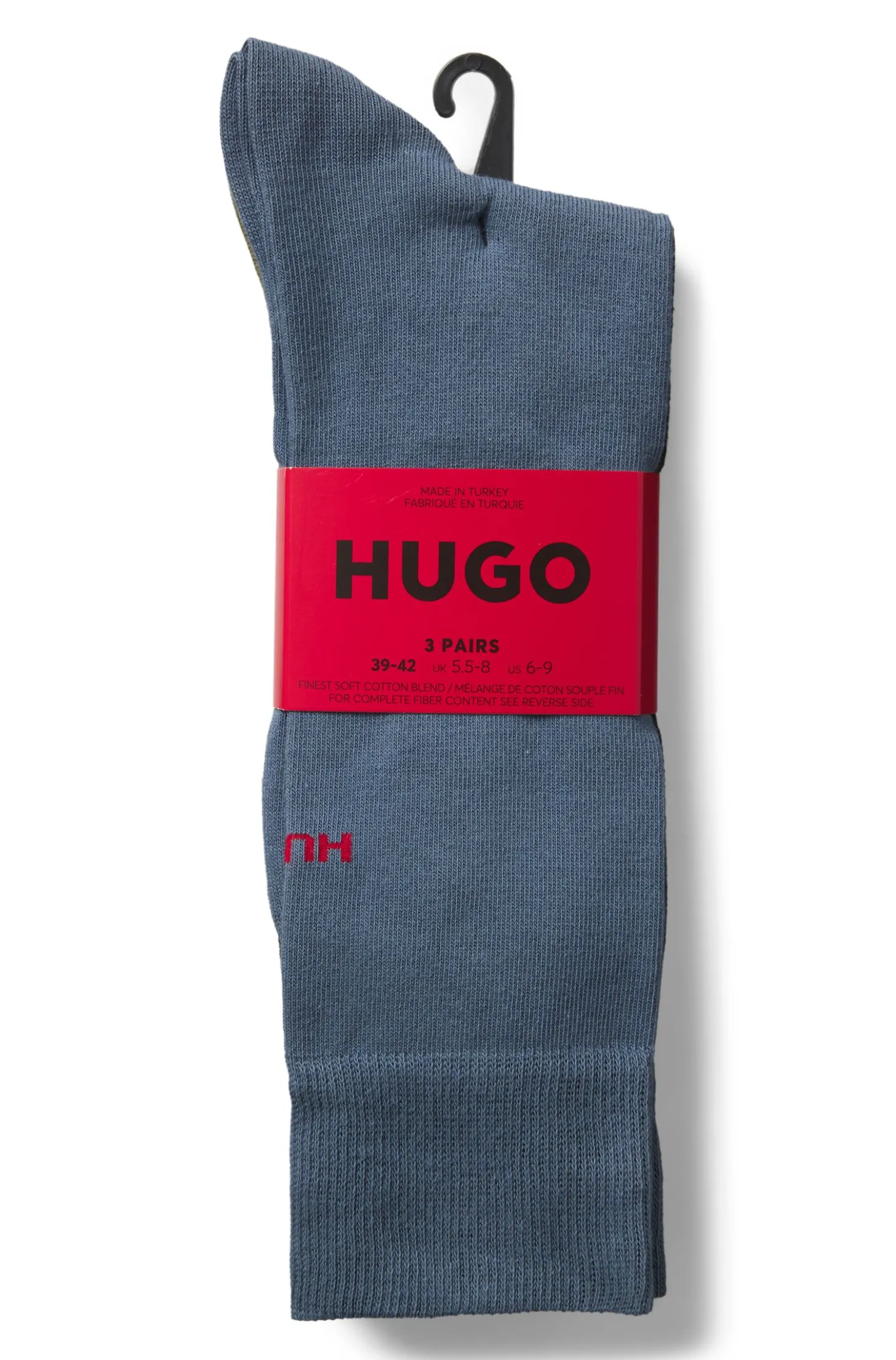 Three-pack of regular-length socks with logos