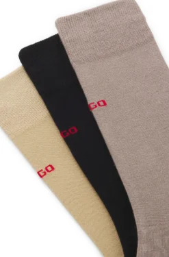 Three-pack of regular-length socks with logos