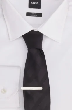 Tie clip with engraved logo