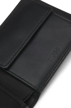 Trifold wallet in leather with embossed logo