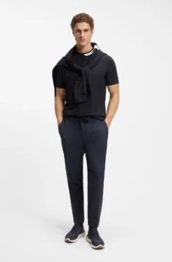 T-shirt in stretch cotton with a logo collar
