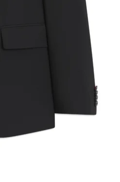 Two-piece slim-fit suit in a wool blend