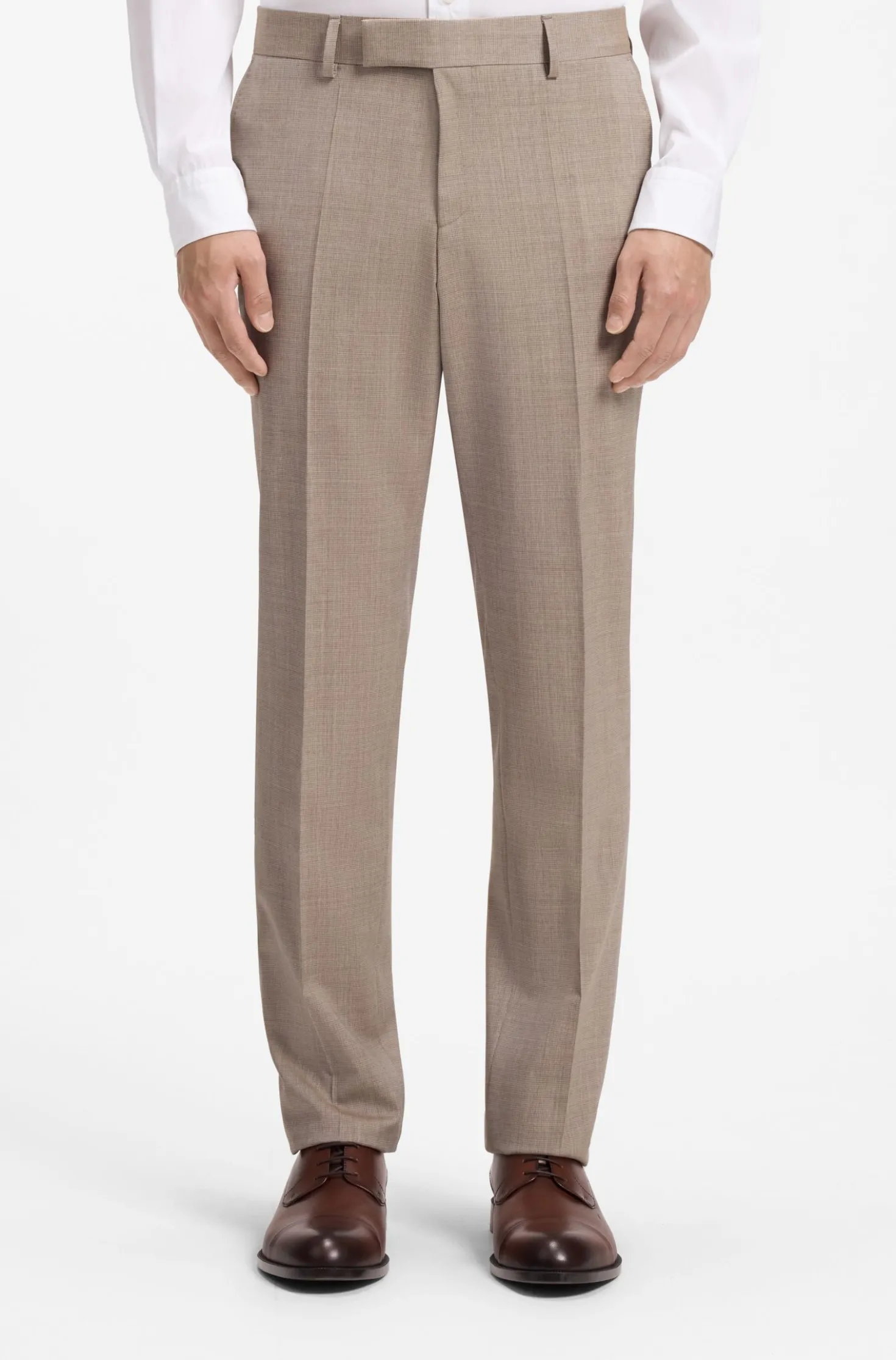 Two-piece slim-fit suit in virgin wool