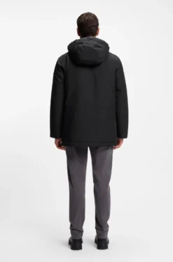 Water-repellent jacket with contrasting trims