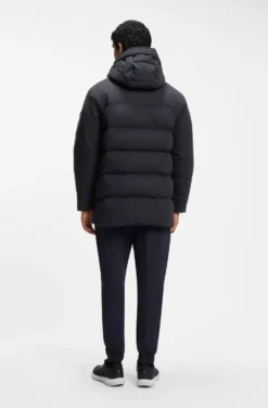 Water-repellent parka jacket with down filling