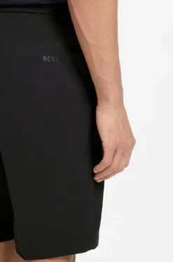 Water-repellent regular-fit shorts in quick-dry twill