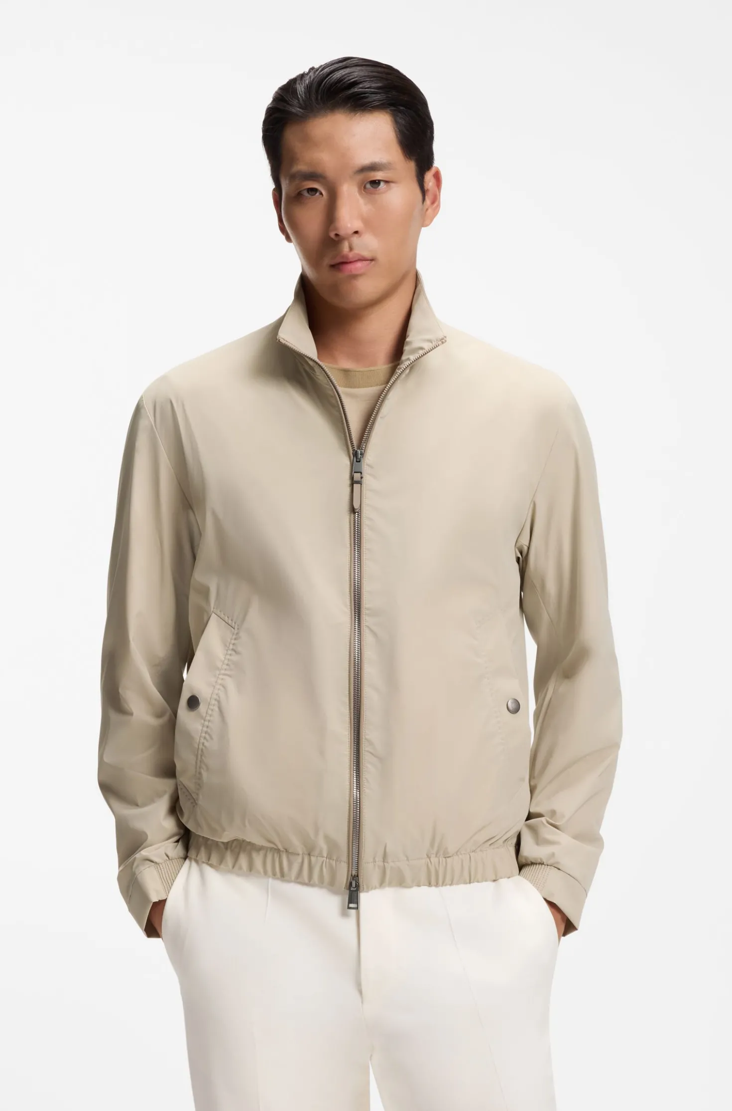 Water-repellent zipped jacket with two-way stretch