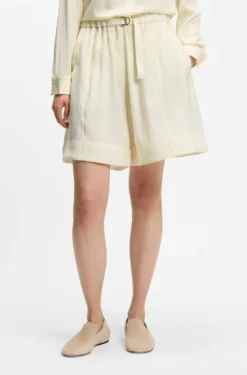 Wide-leg Bermuda shorts with elasticated waistband
